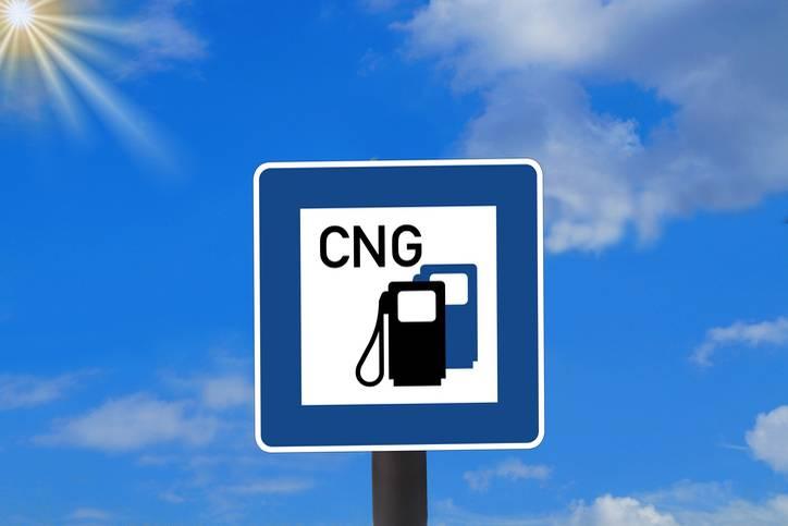 Znak stacji paliw CNG